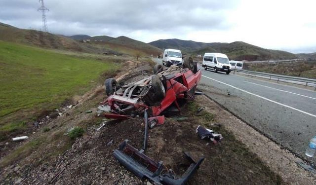 Elazığ’da Otomobil Takla Attı: 3 Yaralı