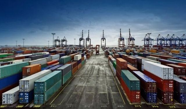 Ticaret Bakanlığı Gümrüklerde 2025’in İlk Yarısında 35,5 Milyar Liralık Kaçak Eşya Ele Geçirdi