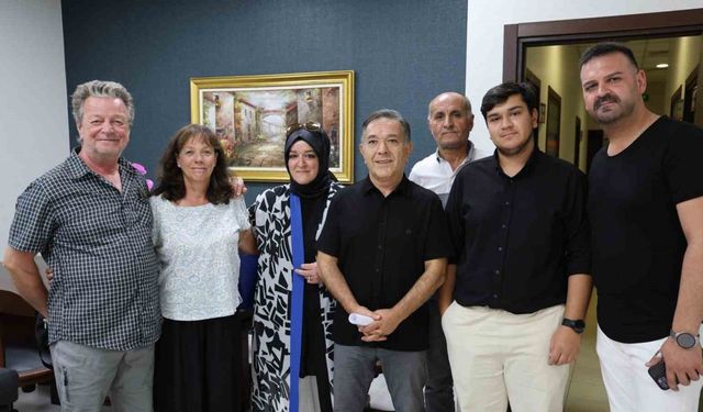 69 Ve 64 Yaşında Dünya Turu: Alman Çift Motosikletle Geziyor