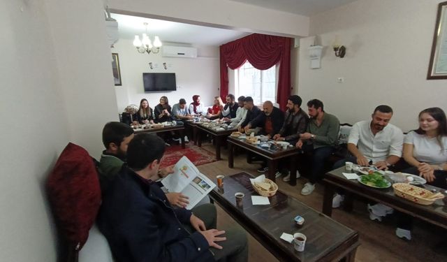 Genç Elazığlılar Ankara’da Tanışma Kahvaltısında Bir Araya Geldi