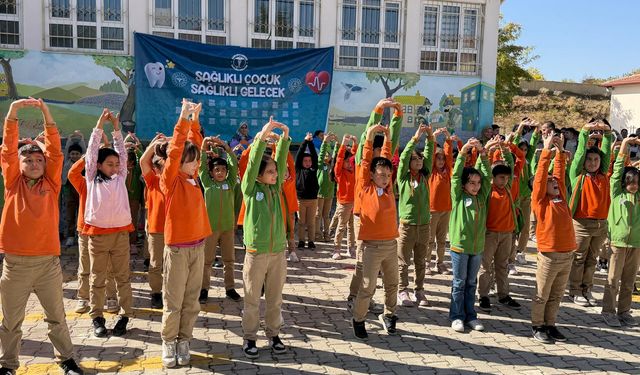 Sivrice’de “Sağlıklı Çocuk, Sağlıklı Gelecek” Etkinliği Düzenlendi