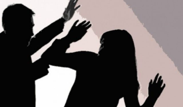 Eylül Ayında 396 Kadın Yardım Hattını Aradı: Şiddetin En Büyük Kaynağı Resmi Eşler