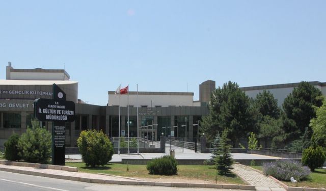 “Kraliçe Maya” Çocuk Oyunu Elazığlı Miniklerle Buluşuyor