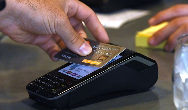 Ekim Ayında 2,21 Trilyon TL Tutarında Ödeme Kartla Yapıldı