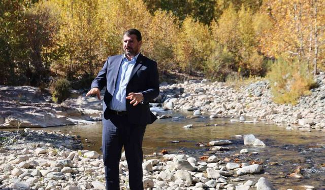 Belediye Başkanı Altınışık: "Eti Krom Maden Atıklarını Dere Yataklarına Döküyor"