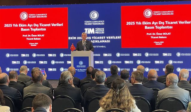 Bakan Bolat: “Ekim 2025’te İhracat Yüzde 2,3 Artarak 24 Milyar Dolara Ulaştı”