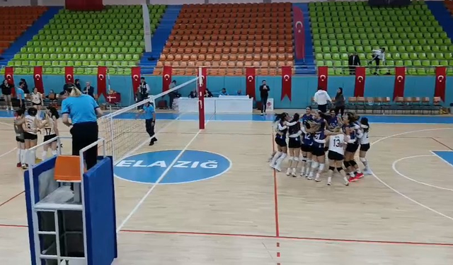 Elazığ Belediye Spor, Nicer Hotel’i Set Vermeden Geçti