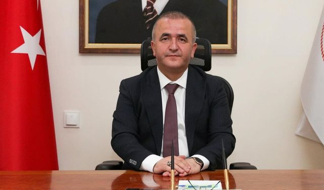 Vali Hatipoğlu’ndan 24 Kasım Öğretmenler Günü Mesajı: “Her Sınıf, Bu Milletin Geleceğinin Kutsal Ocağıdır”