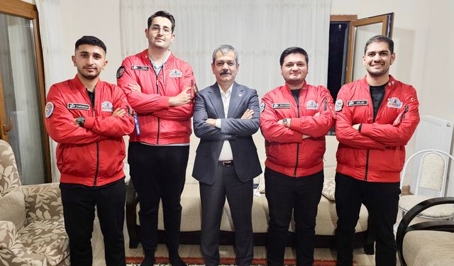 Milletvekili Keleş’ten TEKNOFEST Şampiyonlarına Ziyaret