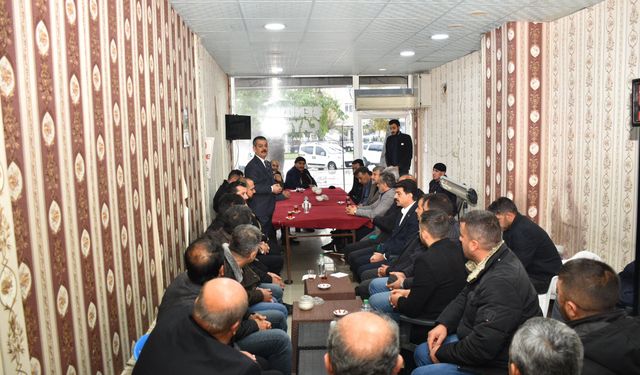 Milletvekili Keleş, Kovancılar’da Esnaf ve Muhtarlarla Bir Araya Geldi