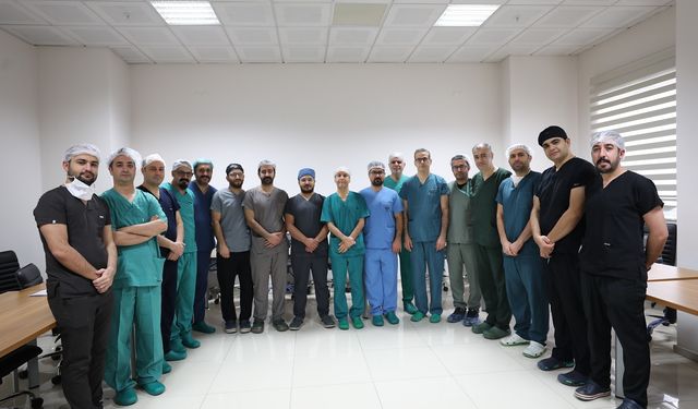 Fırat Üniversitesi Hastanesi’nde Üç Boyutlu Laparoskopik Cerrahi Eğitimi Gerçekleştirildi