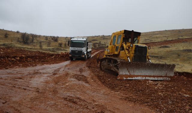 Gogo Deresi–Zırkı Grup Yolunda Yarım Kalan İş Tamamlanıyor