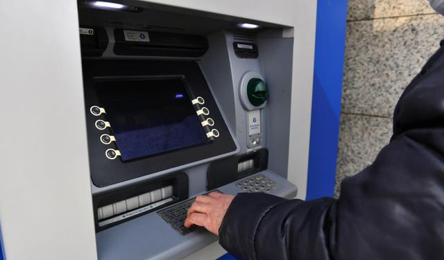 ATM Para Çekimlerinde Yeni Uygulama: Limitler 1 Ocak’tan İtibaren Değişiyor