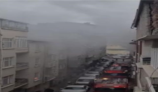 Elazığ’da Metruk Binada Yangın