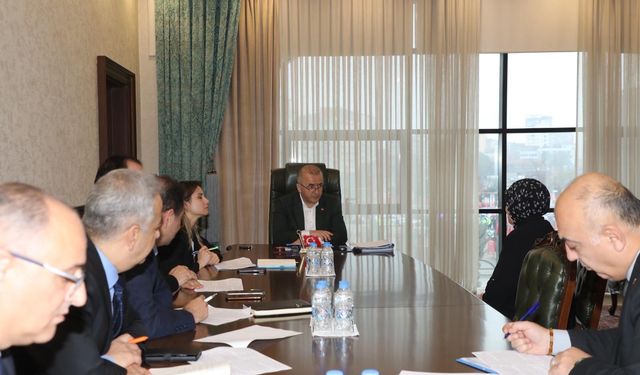 Vali Hatipoğlu Halk Günü’nde Vatandaşların Taleplerini Değerlendirdi