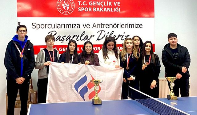 Okul Sporları Gençler Masa Tenisi İl Birinciliği Sona Erdi