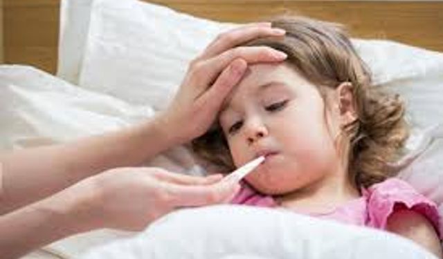 Kış Aylarında Çocuklarda Enfeksiyon Riski Artıyor: Uzmanlardan Önemli Uyarılar