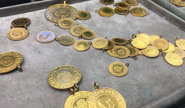 Altın Fiyatlarında Dalgalı Seyir Sürüyor