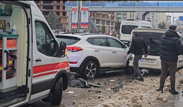 Elazığ'da Trafik Kazası: 1 Yaralı