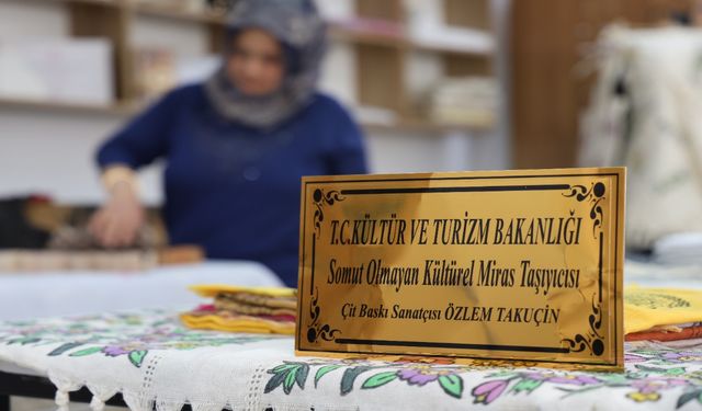 Bakanlıktan Sanatçı Belgesi Alan Usta, Çit Baskıyı Geleceğe Taşıyor