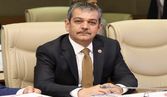 AK Parti’den Gürsel Erol’a Tepki: Erol Keleş’ten Net Mesajlar