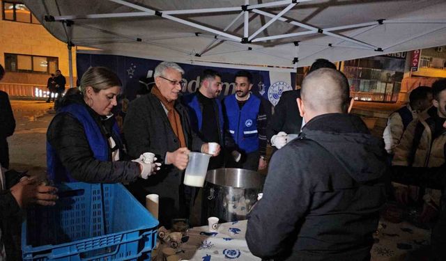 Elazığ'da Berat Kandili'nde Camiler Doldu Taştı