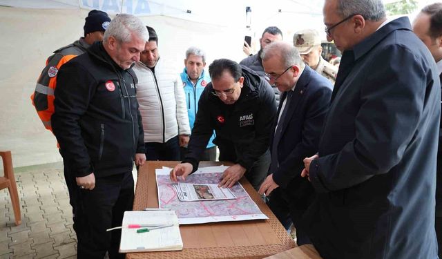 Vali Hatipoğlu Kayıp Şahıs İçin, 'Maalesef Henüz Olumlu Bir Haber Alamadık'