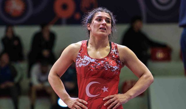 Nesrin Baş’tan Bronz Madalya