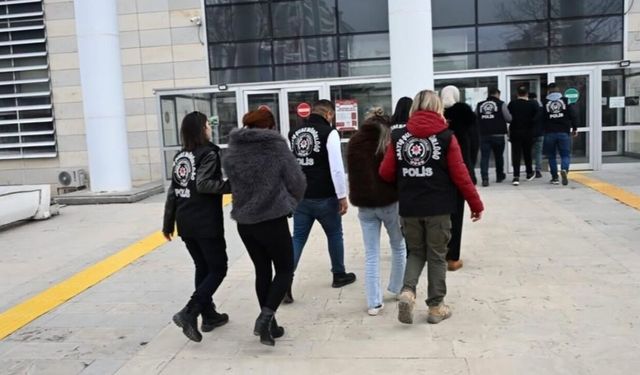 Fuhuş ve Dolandırıcılık Suçlarına Yönelik Operasyonlarda Şüpheliler Tutuklandı