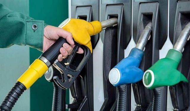 Akaryakıtta İndirim Beklentisi: Benzin ve Motorinde Fiyatlar Geri Çekiliyor