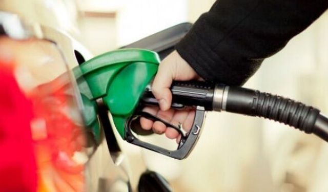 Benzin ve Motorine İndirim Geliyor