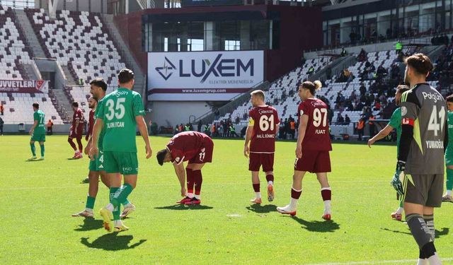 Elazığspor'da 3 Sakat, 1 Cezalı