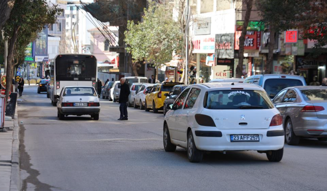İleri Sürüş Uzmanından Sürücülere Uyarı: İftara Yakın Saatlerde Çok Daha Fazla Dikkat Edilmesi Gerekiyor