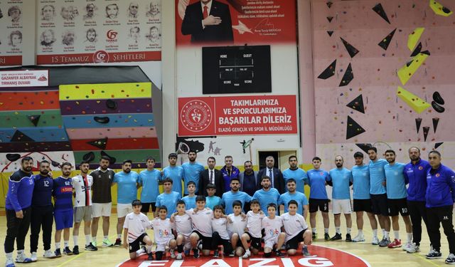 Namağlup Seriyle Play-Off’a Yükselen Elazığ Temsilcisi Tarih Yazdı