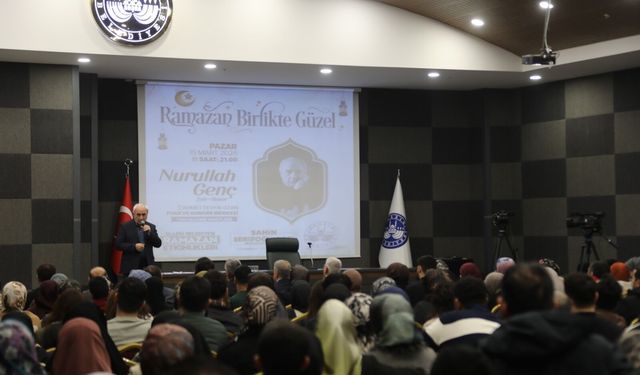 Usta Kalem Nurullah Genç, Elazığlılarla Buluştu