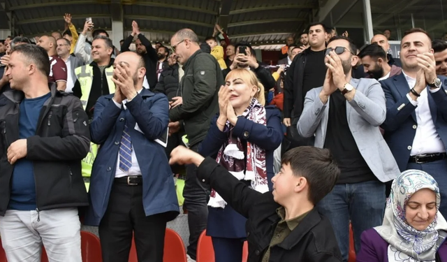 Seza Çimento’dan Elazığspor’a 1 Milyon 500 Bin TL Prim Desteği