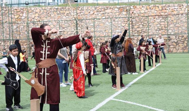 Elazığ'da Okul Sporlarında Büyük Heyecan
