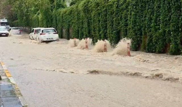 Elazığ'da Sağanak Yağış Etkili Oldu
