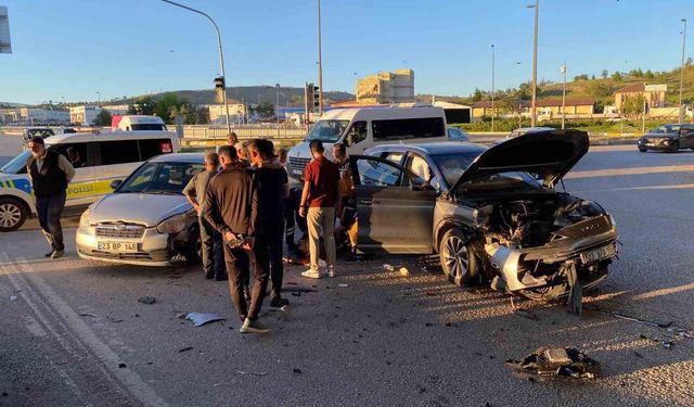 Elazığ'da trafik kazası: 4 yaralı