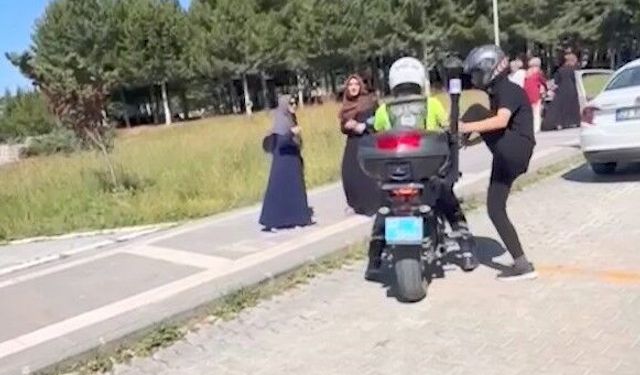 Öğrenciler, polisler tarafından sınava yetiştirildi