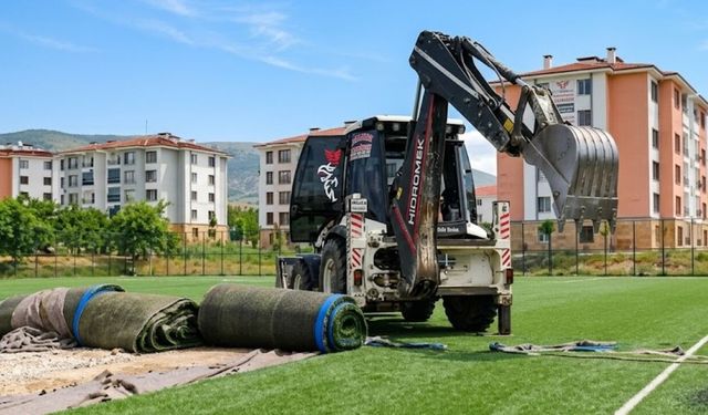 Baskil, Karakoçan ve Palu’da Spor Sahaları Yenileniyor