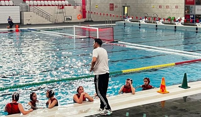 Öz Kaynağın Gücü Havuzda da Kendini Gösterdi