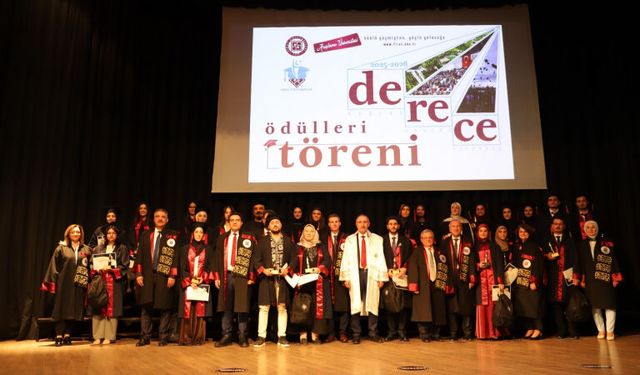 Fırat Üniversitesi'nde Derece Ödülleri Sahiplerini Buldu