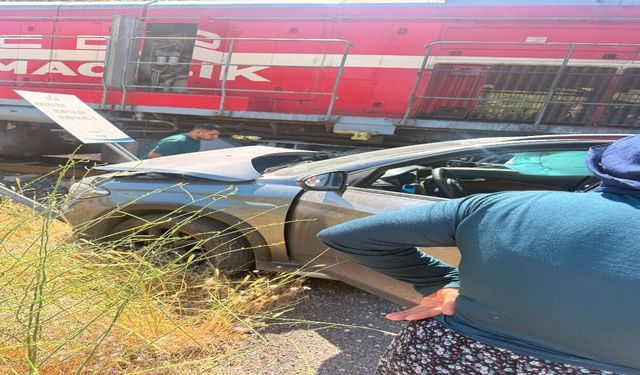 Manzarayı Çekerken Tren Kazasını Kaydetti