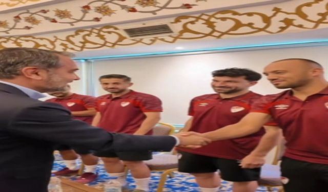 Elazığspor’un Yeni Transferleri İçin İmza Töreni Düzenlendi
