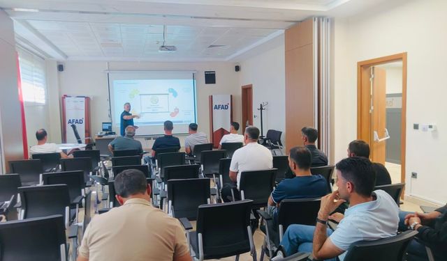 Elazığ AFAD’dan Güvenlik Korucularına Acil Durum Eğitimi