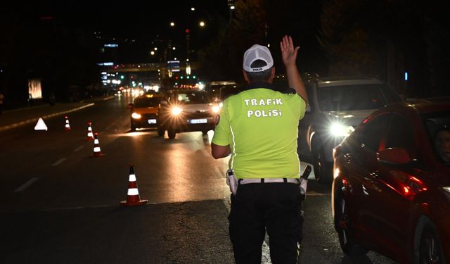 Elazığ'da 177 Polisle Dev Huzur Uygulaması
