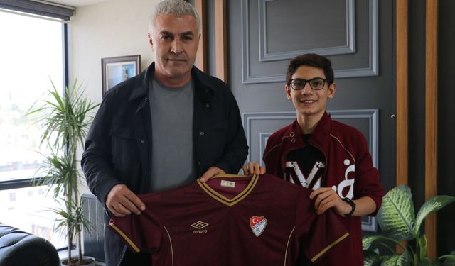 Öğrenci Başkan Adayından Elazığspor Vaatleri