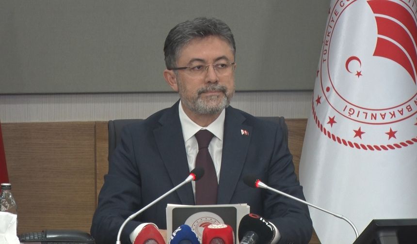 Bakan Yumaklı: Orman Yangınlarında Ölenler Resmen ‘Şehit’ Kabul Edildi