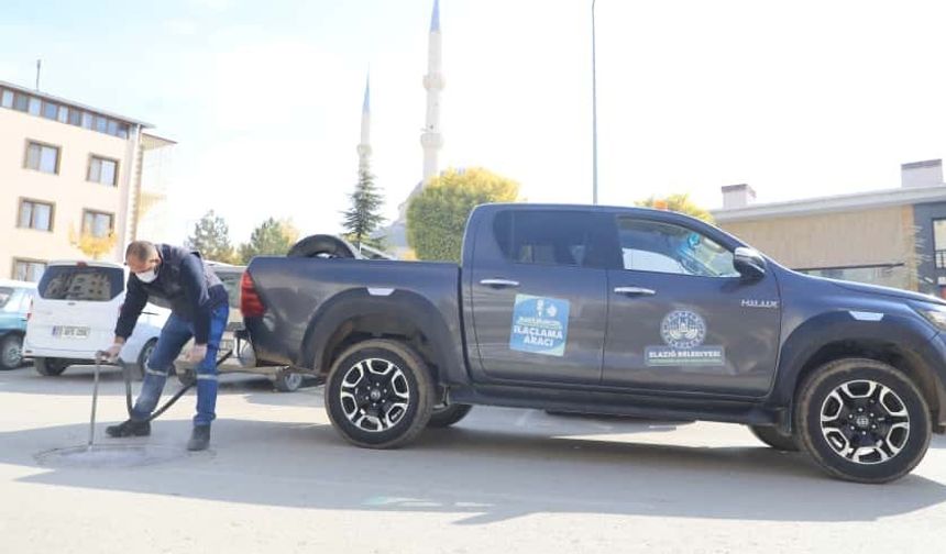 Elazığ’da ilaçlama çalışmaları sürüyor